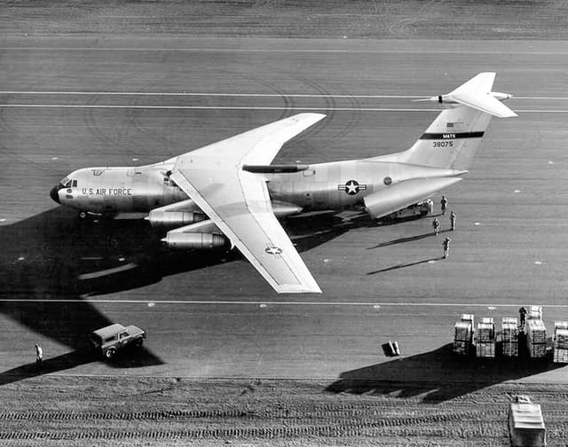  - Aircraft