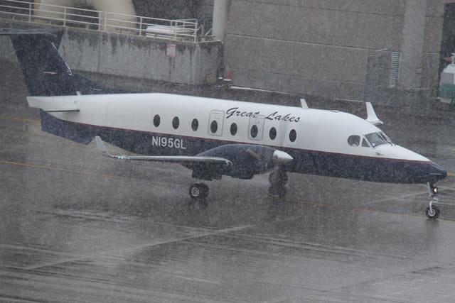 N195GL - Beech