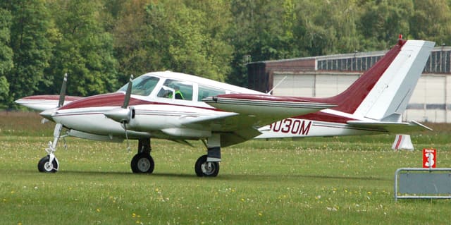 N8030M - Twin-engine aircraft
