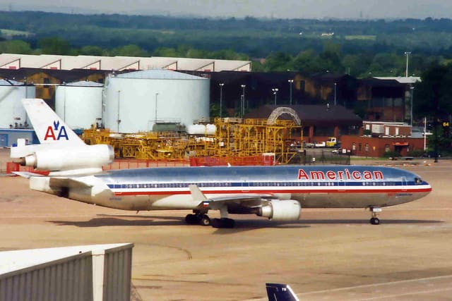 N1750B - Aircraft