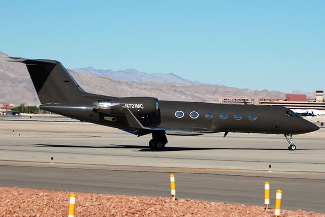 N721MC - Business jet