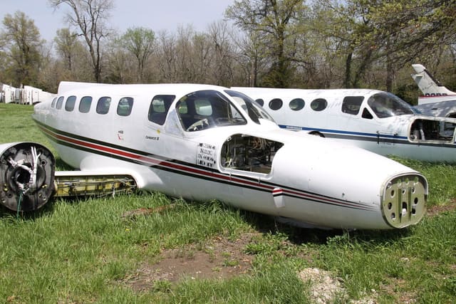 N1212C - Cessna