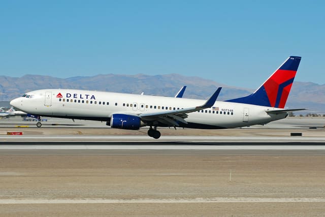N3734B - Boeing