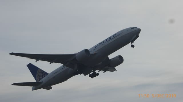 N217UA - Boeing
