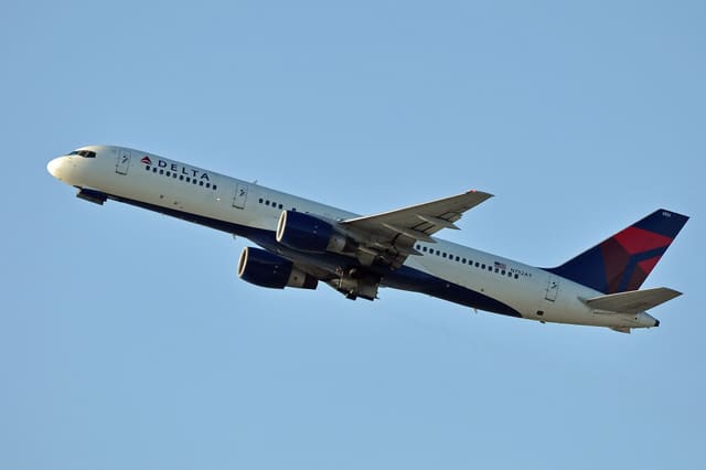 N752AT - Boeing