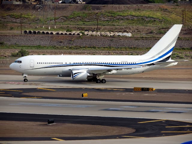 N767MW - Boeing