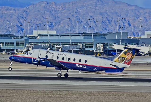 N202UX - Beech