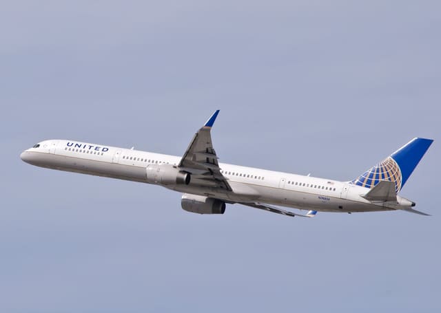 N74856 - Twin-engine aircraft