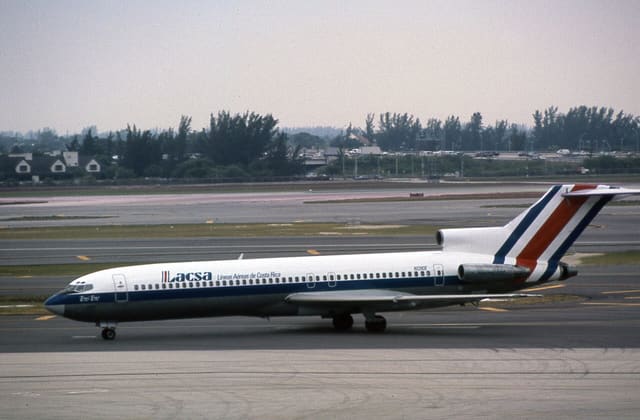 N1280E - Boeing