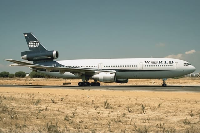 N112WA - Douglas