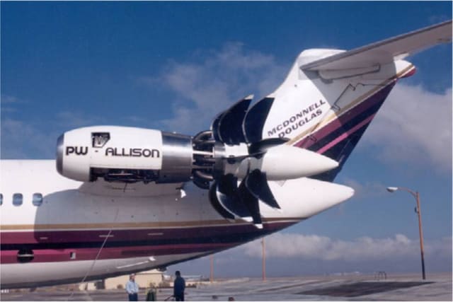 N980DC - Douglas
