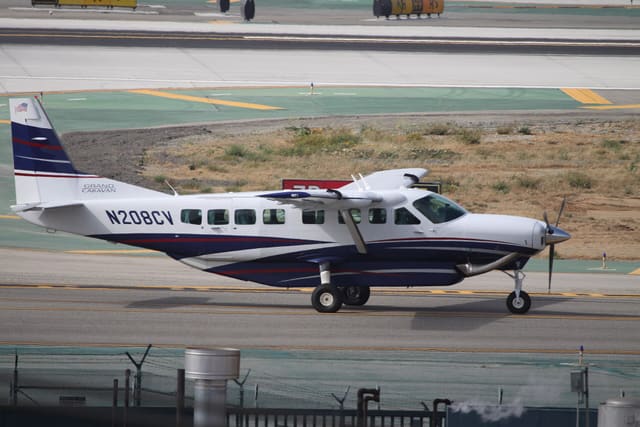 N208CV - Single-engine aircraft
