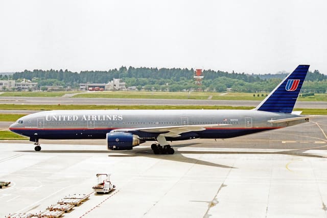 N227UA - Boeing