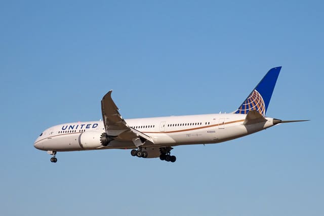 N38950 - Boeing