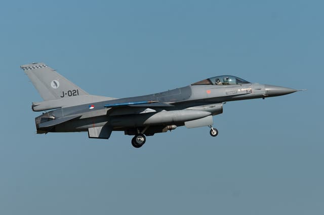  - Single-engine aircraft
