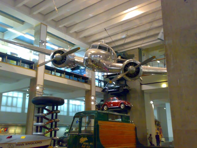  - Twin-engine aircraft