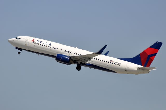 N3745B — Boeing