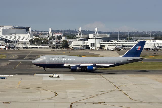N195UA - Boeing
