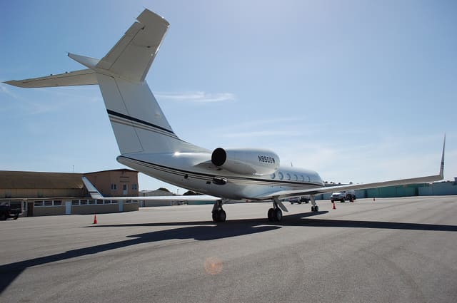 N950SW - Business jet