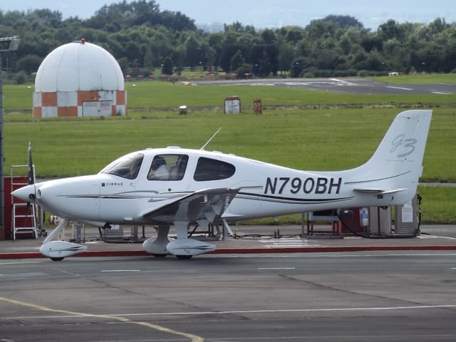N790BH - Cirrus