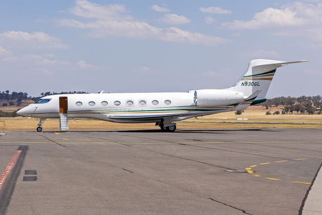 N930GL - Business jet
