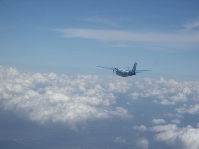 N47RF - Twin-engine aircraft