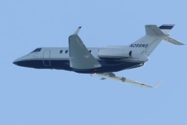 N288MB - Business jet
