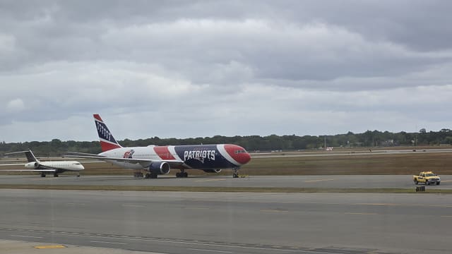 N36NE - Boeing