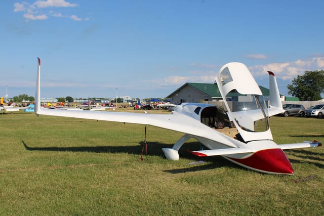 N823ML - Aircraft