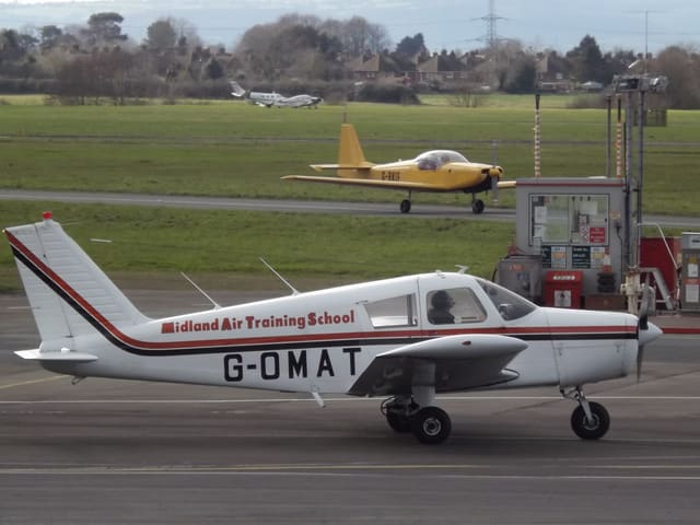 G-OMAT - Piper