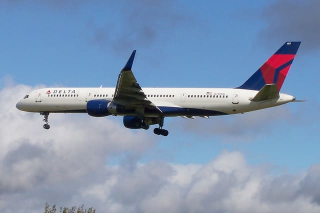 N710TW - Boeing