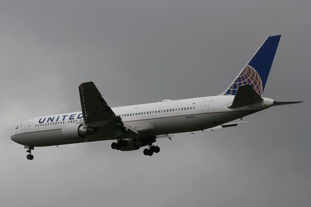 N659UA - Boeing