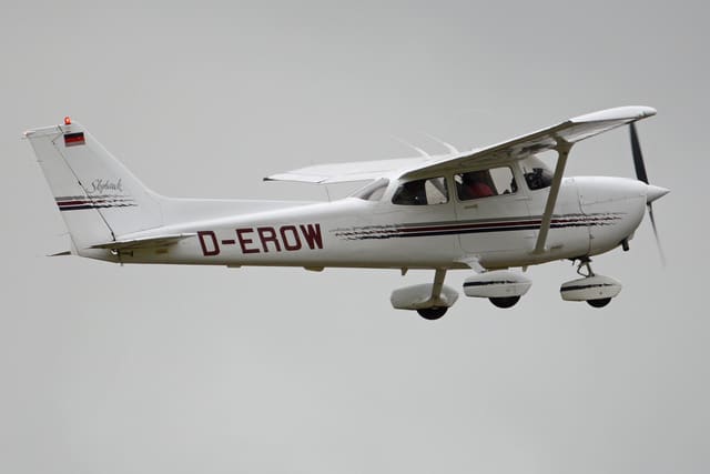 D-EROW - Cessna