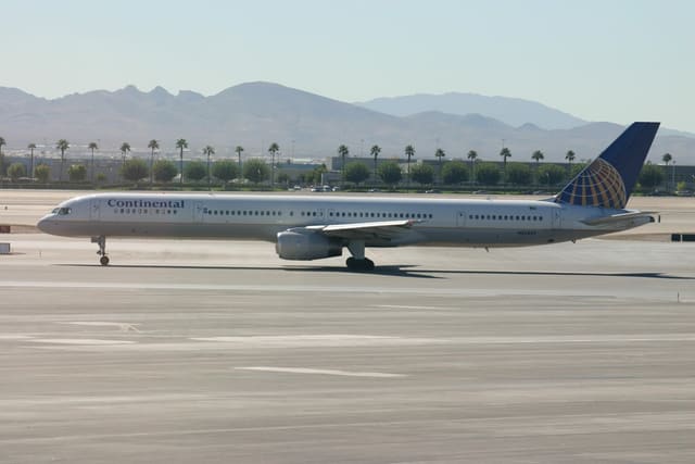 N57857 - Boeing