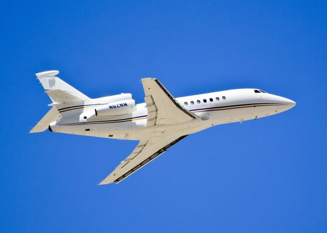 N62NW - Business jet