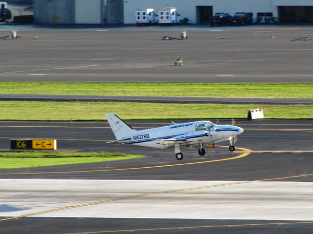 N4078B - Piper