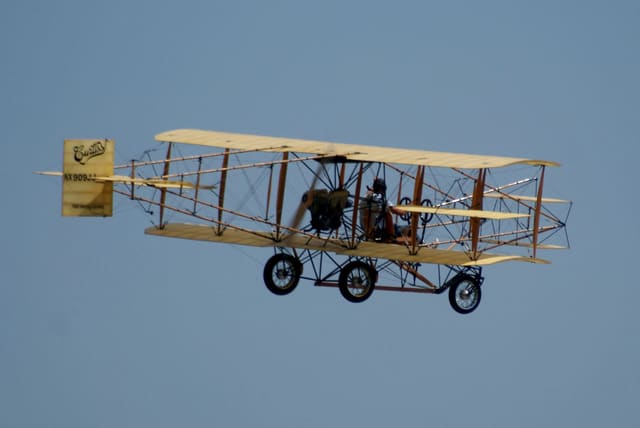  - Aircraft