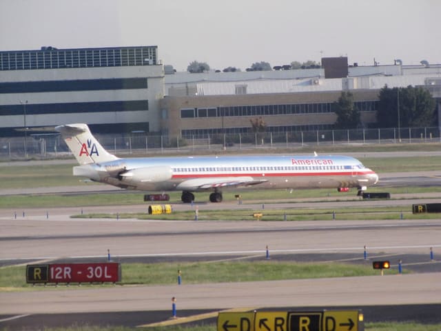 N76200 - Douglas