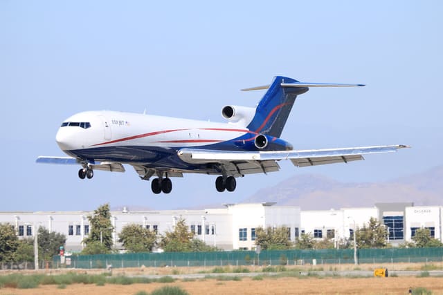 N727US - Aircraft