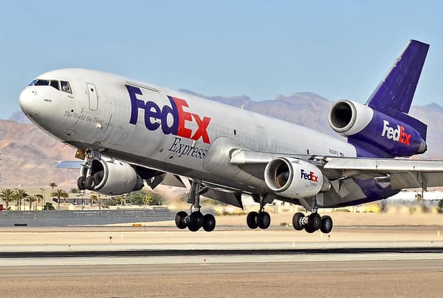 N321FE - Aircraft