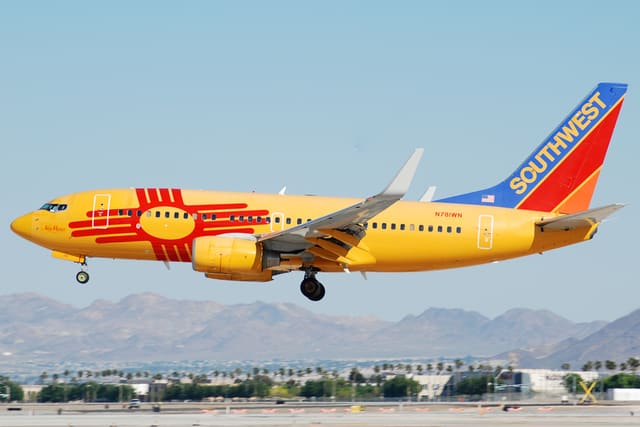 N781WN - Boeing