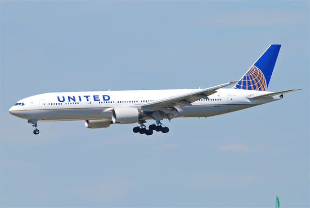 N226UA - Boeing