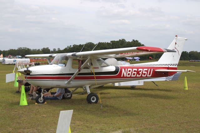 N8635U - Cessna
