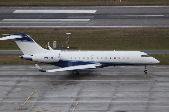 N6VB - Business jet