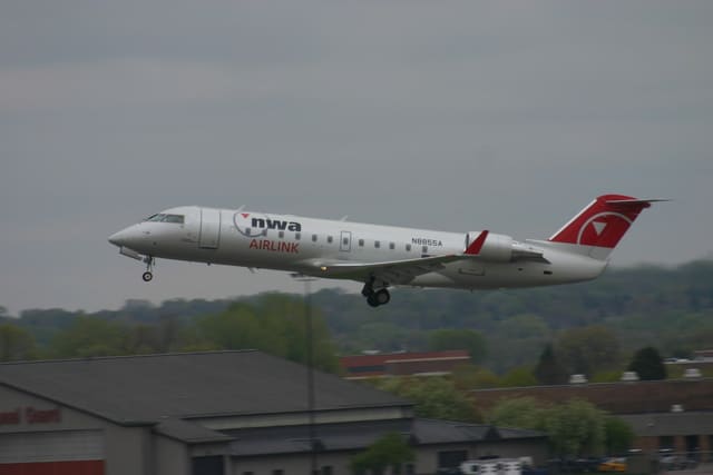 N8855A - Bombardier