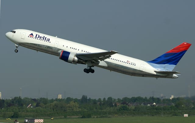 N155DL - Boeing