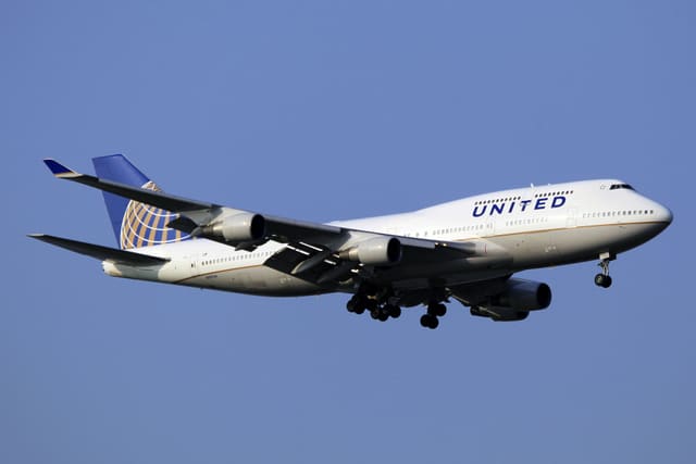 N107UA - Boeing