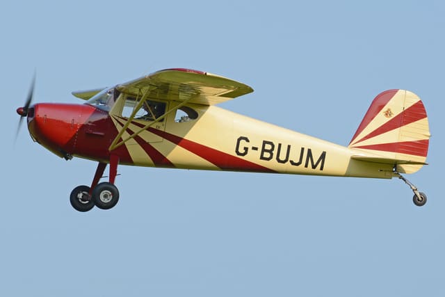 G-BUJM - Single-engine aircraft