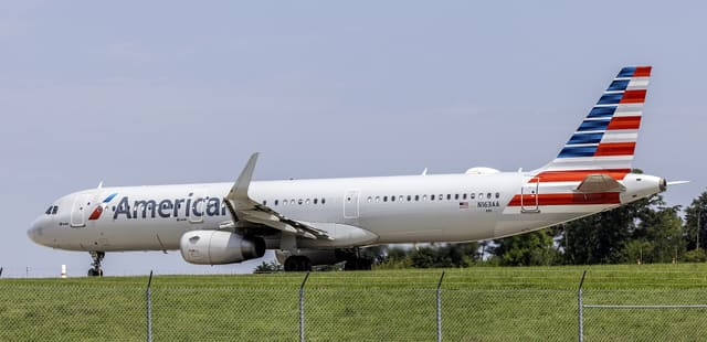 N163AA - Airbus