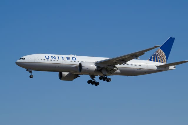 N78013 - Boeing